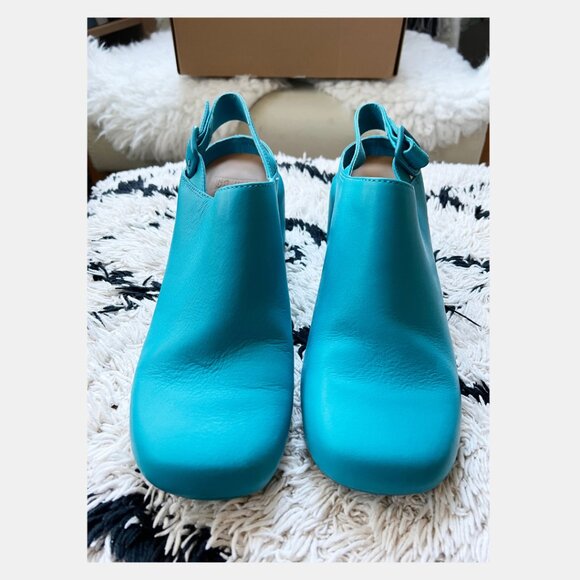 CAMPER Women's Niki Pump - Picture 2 of 6